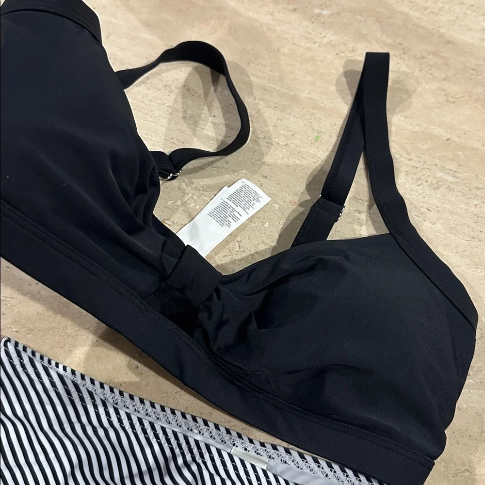 Women Two Piece Bikini Set High Waisted Stripe Bottom Black Top Swimsuit NWT M